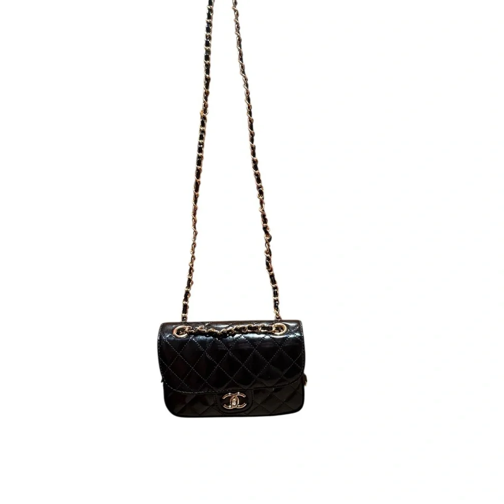 CHANEL Black Quilted Small Flap Crossbody with Gold Hardware GWP - Picture 3 of 6